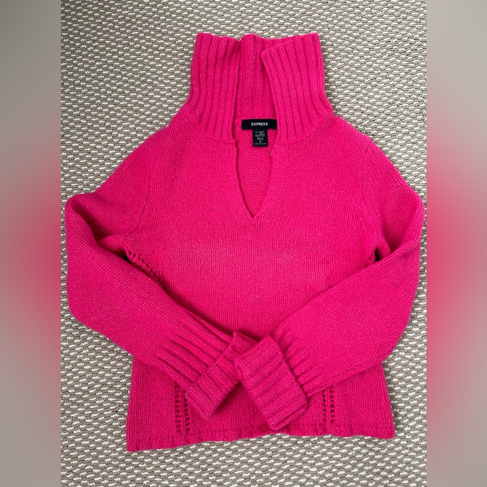 Express Bright Pink sweater - merino wool and angora rabbit hair